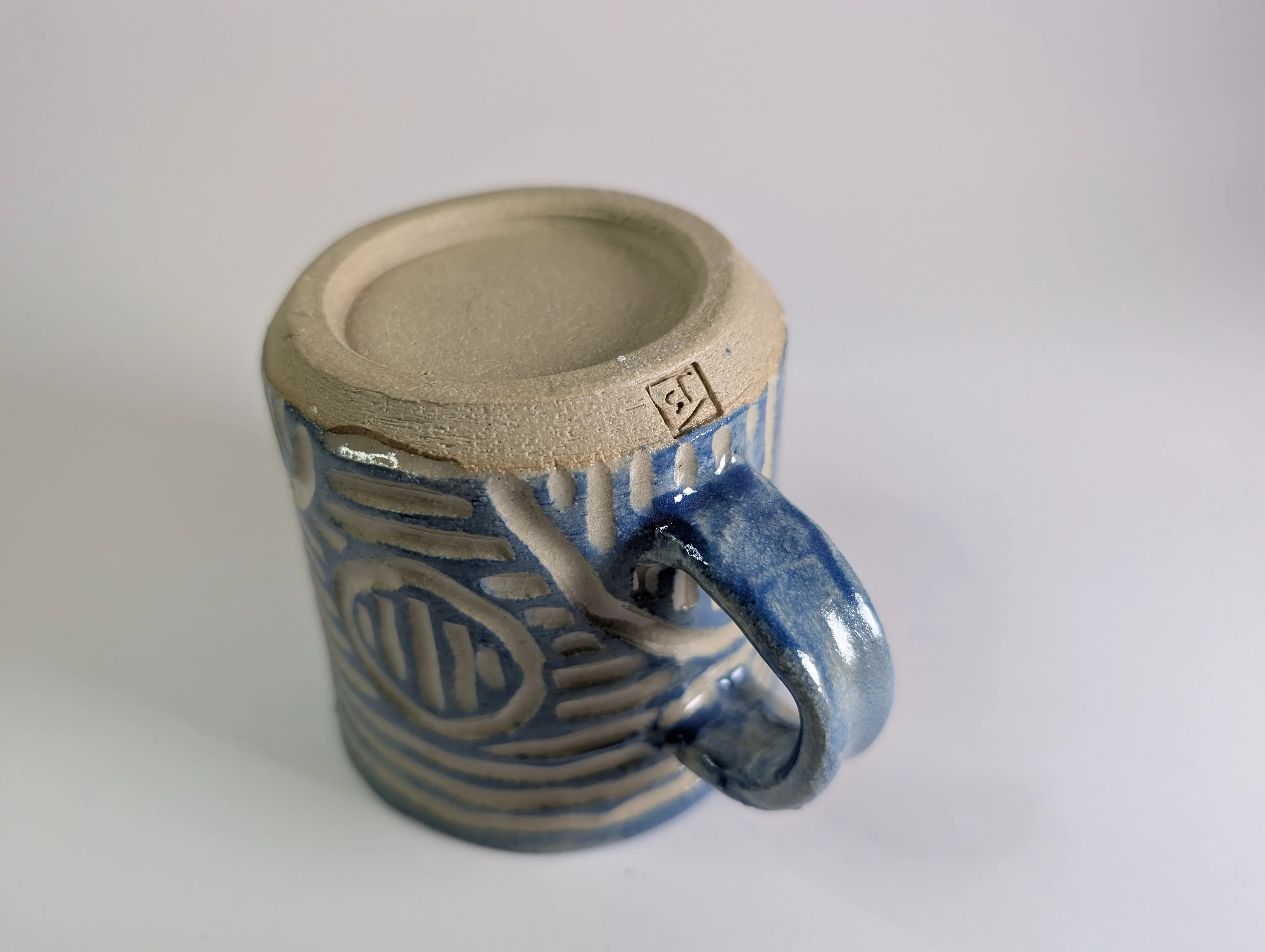 Bubbles Mug - Image 5